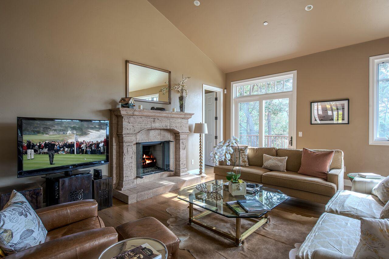 62 Corona Road Carmel, CA 93923 - Photo 9 of 28 a living room with furniture and a fireplace
