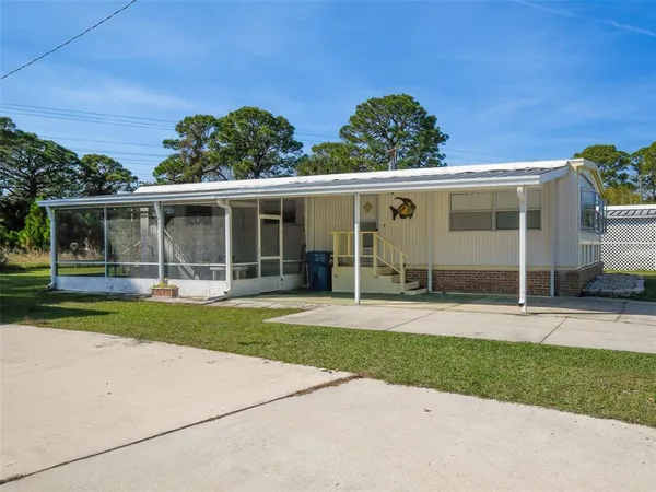 $139,500 | 4422 Indian River Drive West, Edgewater, FL 32141