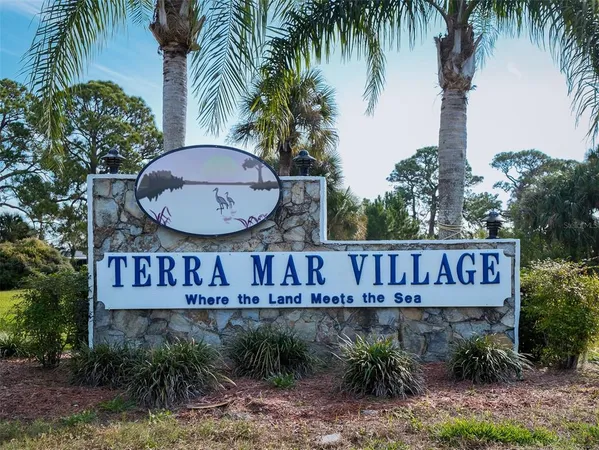 $139,500 | 4422 Indian River Drive West, Edgewater, FL 32141