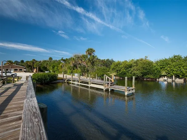$139,500 | 4422 Indian River Drive West, Edgewater, FL 32141