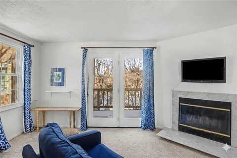 $289,000 | 107 Holmes Place, Pittsburgh, PA 15213