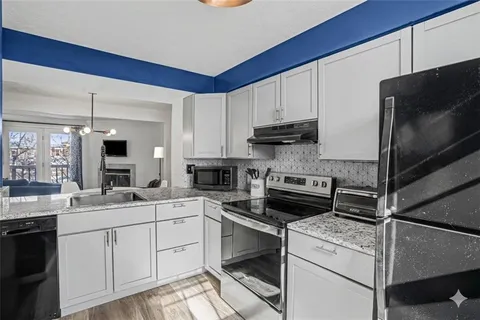 $289,000 | 107 Holmes Place, Pittsburgh, PA 15213