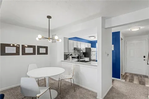 $289,000 | 107 Holmes Place, Pittsburgh, PA 15213