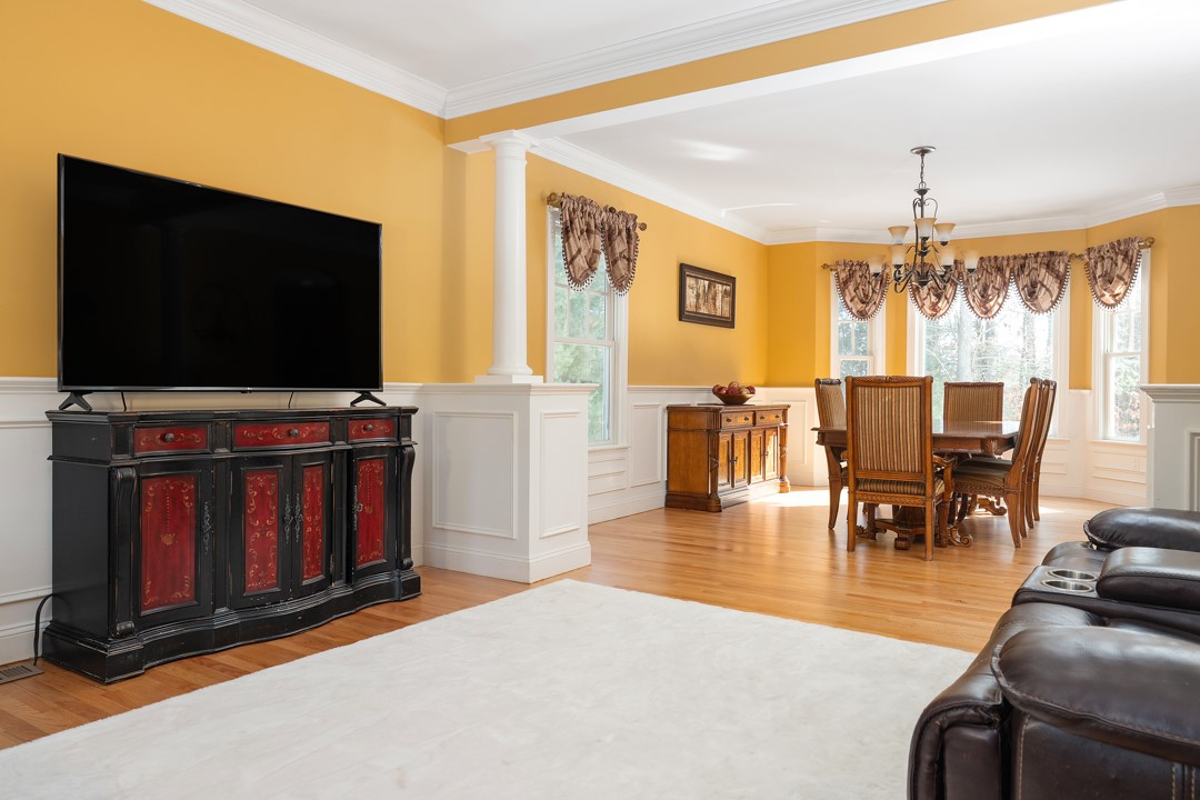 2 St Josephs Way Hopkinton, RI 02832 - Photo 4 of 33