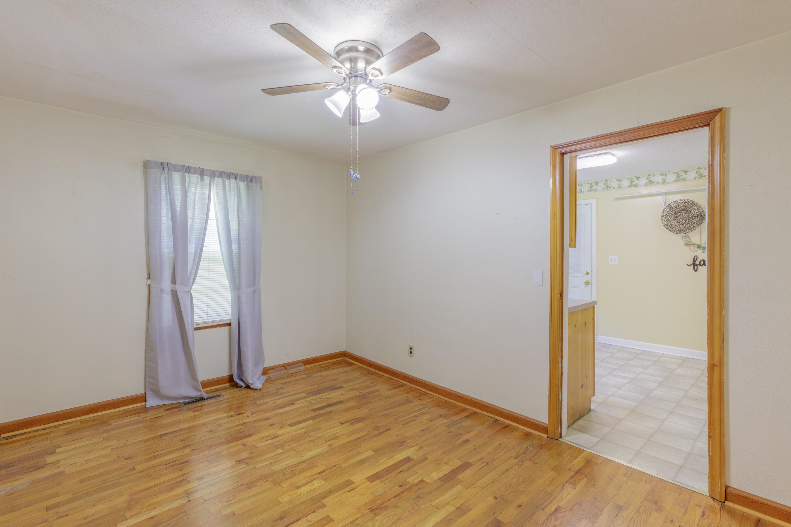 949 Ely Road Hixson, TN 37343 - Photo 11 of 29 949 Ely HD-21