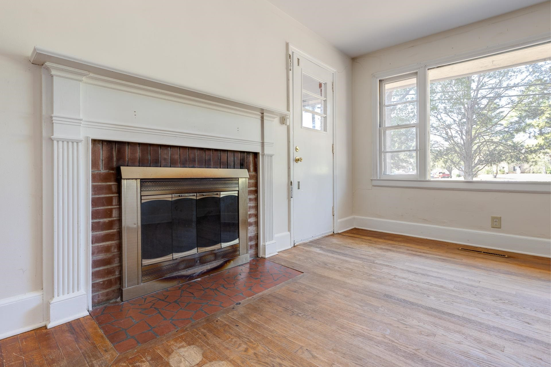 633 Morreene Road Durham, NC 27705 - Photo 12 of 29 Photo 12
