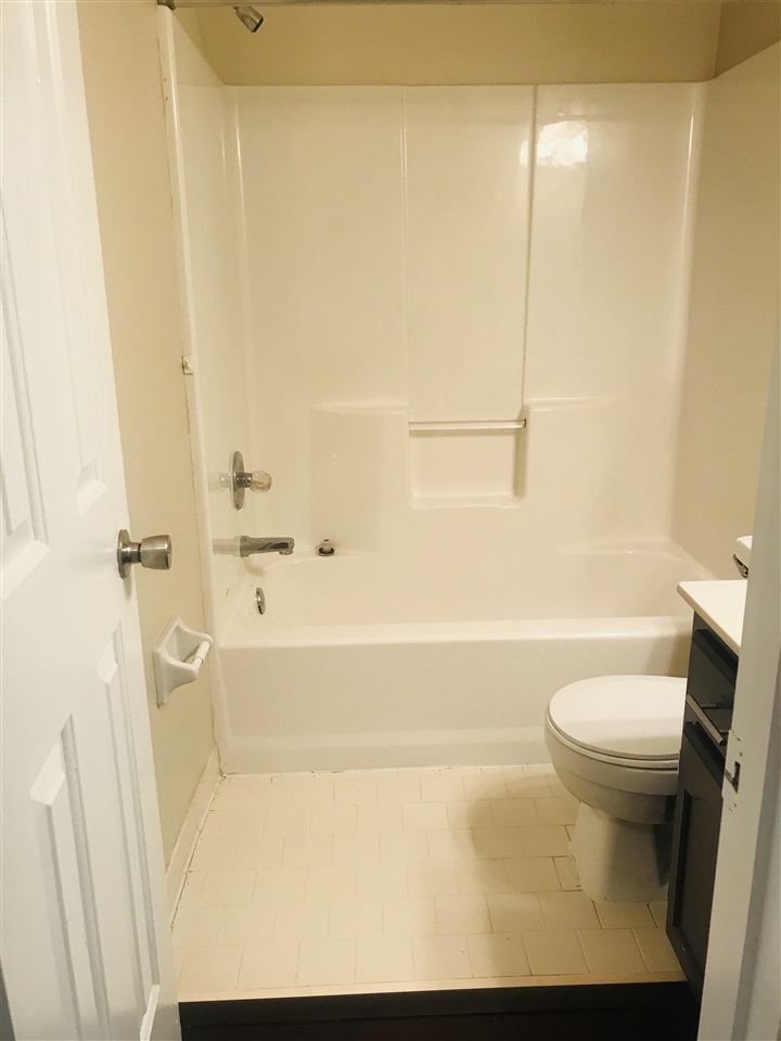 6923 Snyder Road Memphis, TN 38141 - Photo 8 of 10 Gallery Image 8