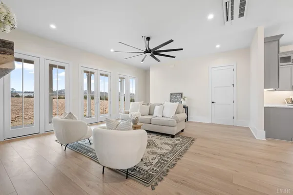 $689,900 | 3741 Lowry Road, Goode, VA 24556