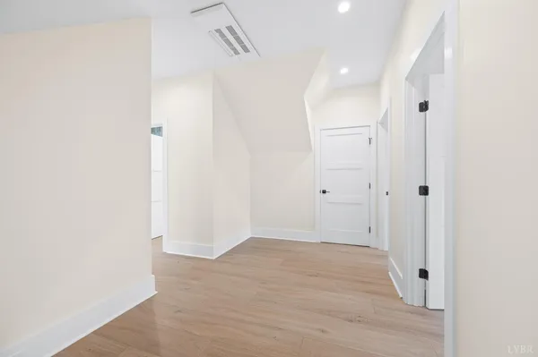 $689,900 | 3741 Lowry Road, Goode, VA 24556