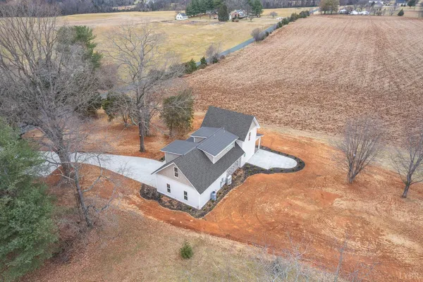 $689,900 | 3741 Lowry Road, Goode, VA 24556