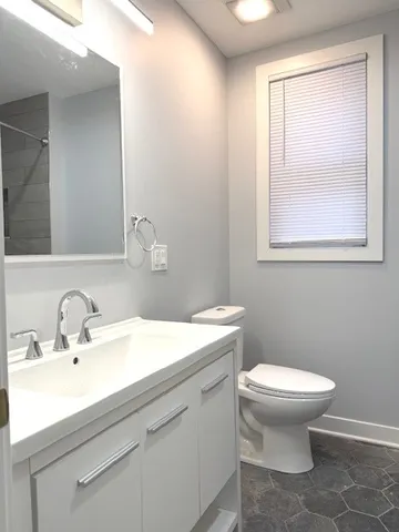 $3,000 | 2442 North Lawndale Avenue, Unit 2, Chicago, IL 60647