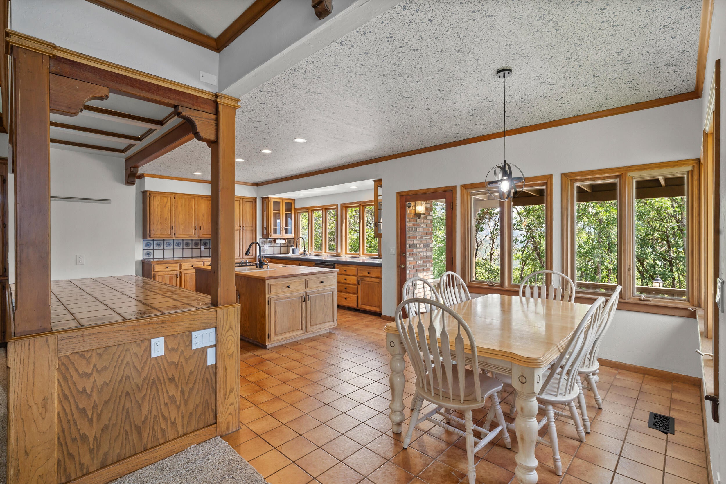 2020 Northeast Ridge Road Grants Pass, OR 97526 - Photo 21 of 58 4_2020 ne ridge road - 04