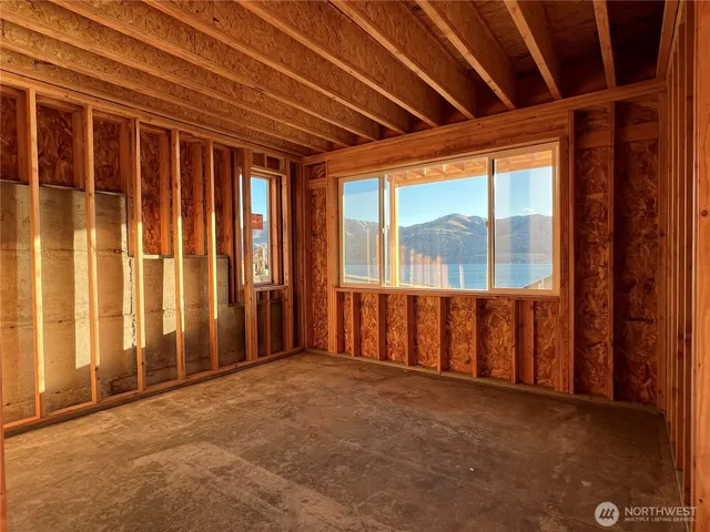 $1,499,000 | 154 Apple Avenue, Chelan, WA 98816