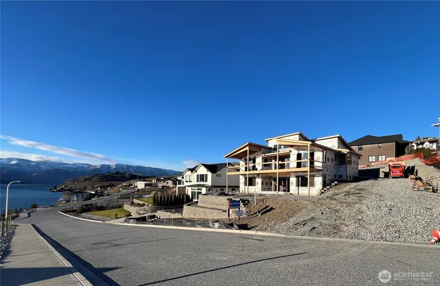 $1,499,000 | 154 Apple Avenue, Chelan, WA 98816