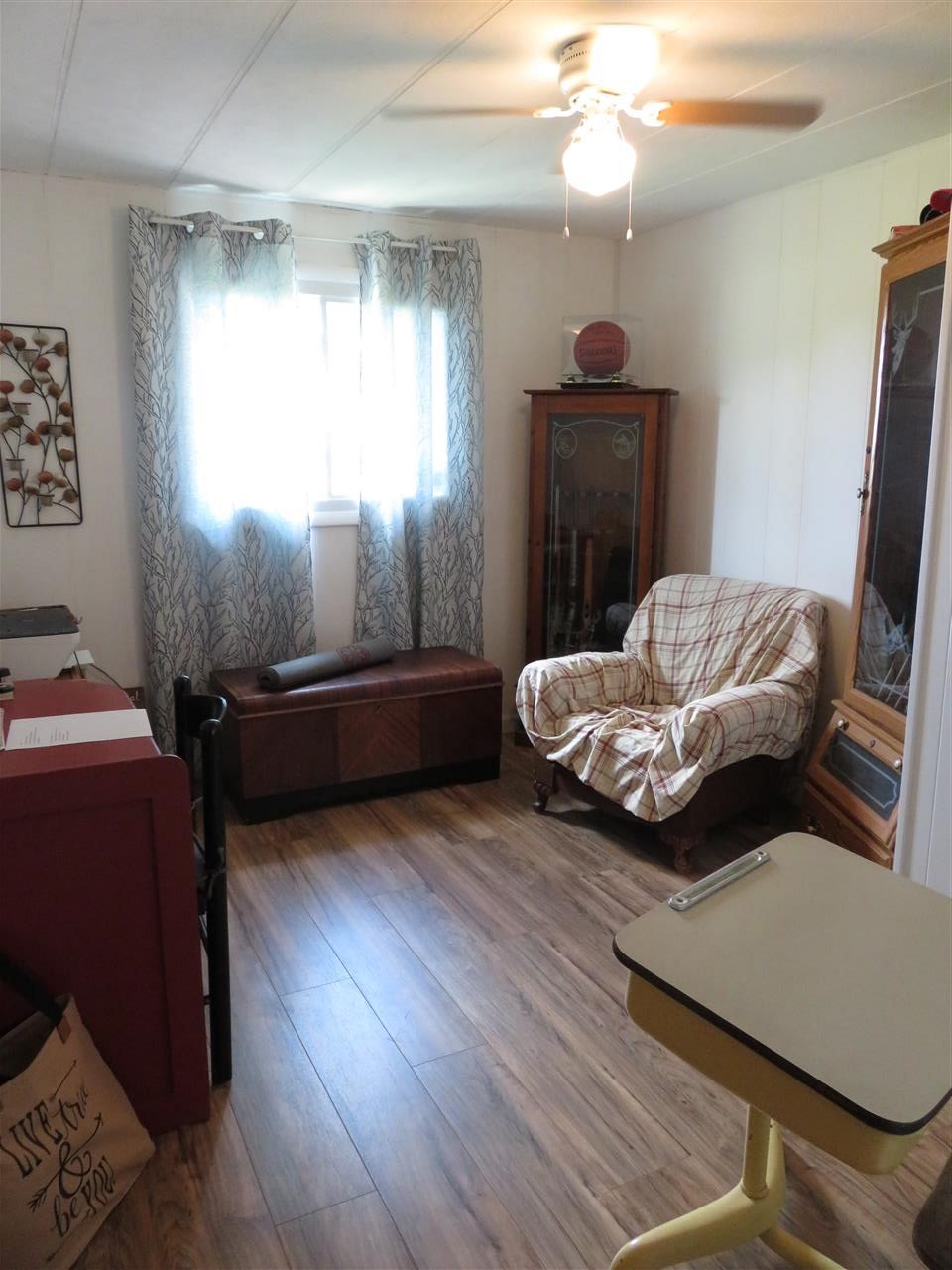 7149 Cole Road Bancroft, MI 48414 - Photo 11 of 21 31325548-10.JPG