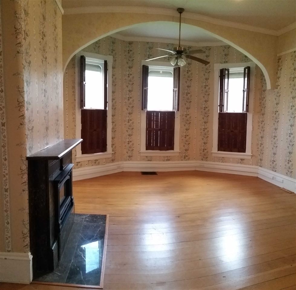 404 Melden Street Calmar, IA 52132 - Photo 10 of 20 Gallery Image 10