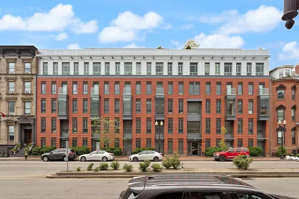 $3,800 | 691 Massachusetts Avenue, Unit 507, Boston, MA 02118