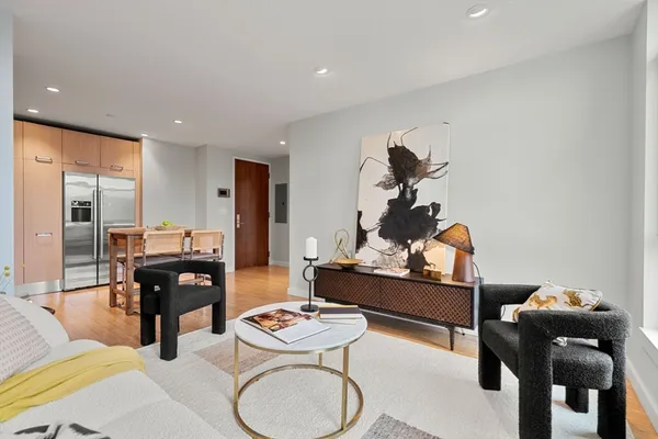 $3,800 | 691 Massachusetts Avenue, Unit 507, Boston, MA 02118