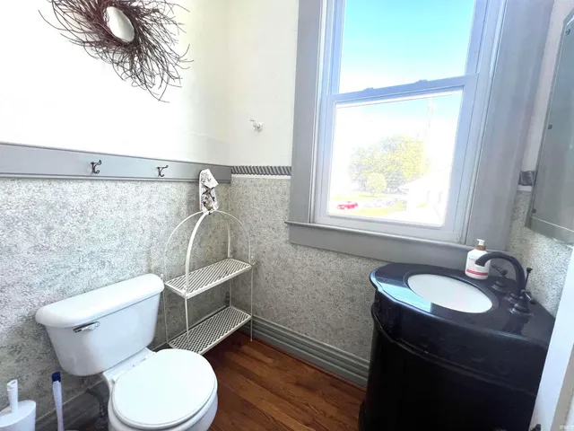 $369,000 | 501 East Main Street, Loogootee, IN 47553