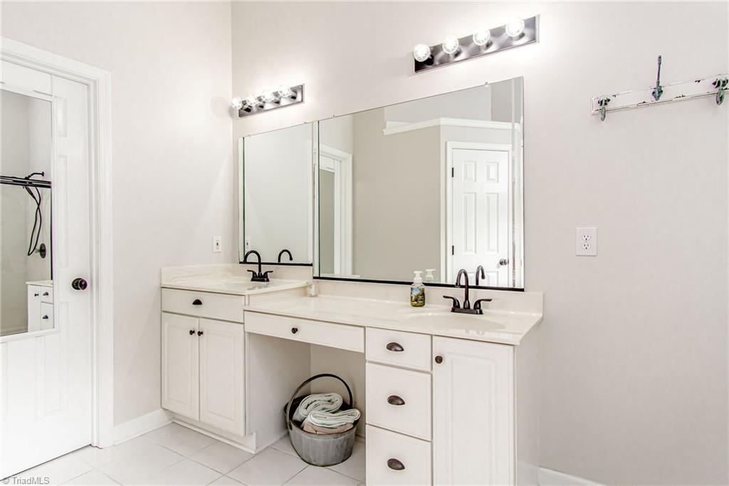6409 High View Road Greensboro, NC 27410 - Photo 15 of 26 Gallery Image 15