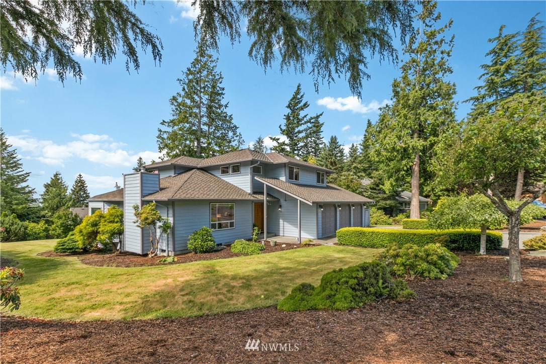 718 Fieldston Road Bellingham, WA 98225 - Photo 3 of 40 Gallery Image 3