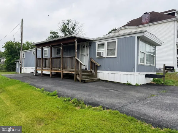 $1,500 | 17813 Sherman Avenue, Hagerstown, MD 21740