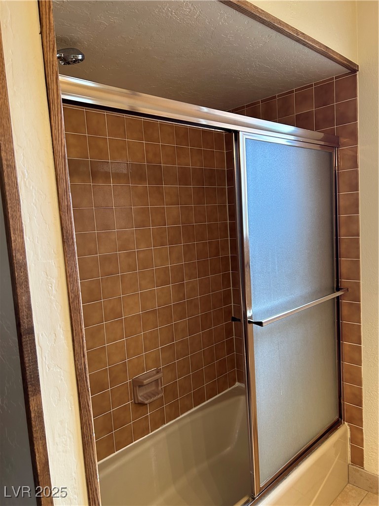 150 Ridgeview Street, Unit 241 Brian Head, UT 84719 - Photo 12 of 22 Primary tub & shower