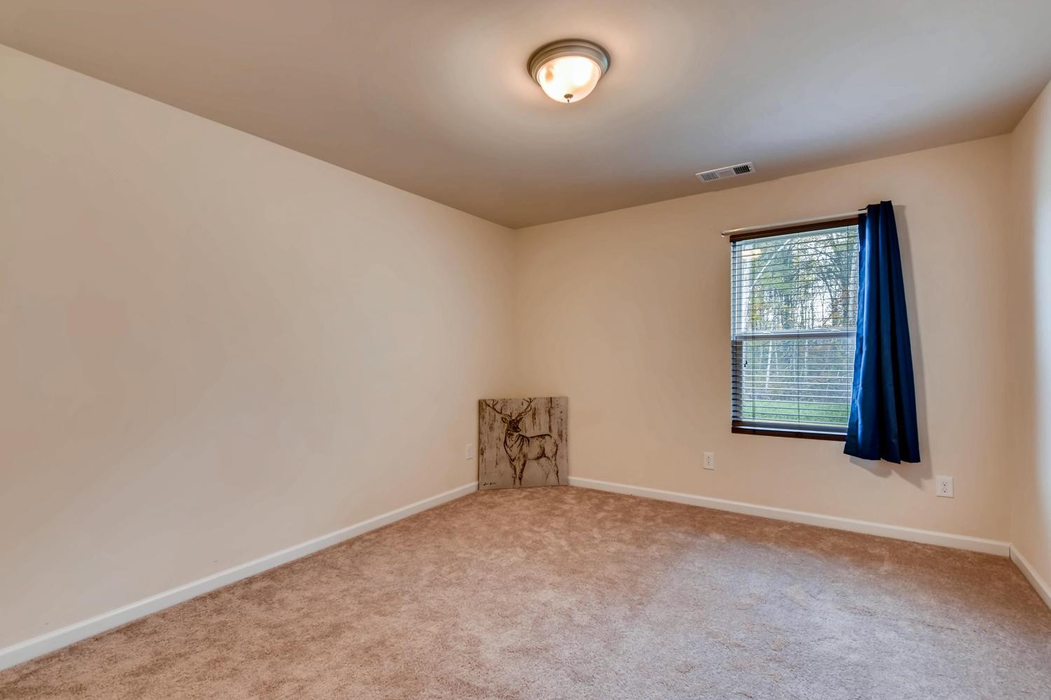 1471 Old Stone Road Lebanon, TN 37087 - Photo 10 of 27 an empty room with a window
