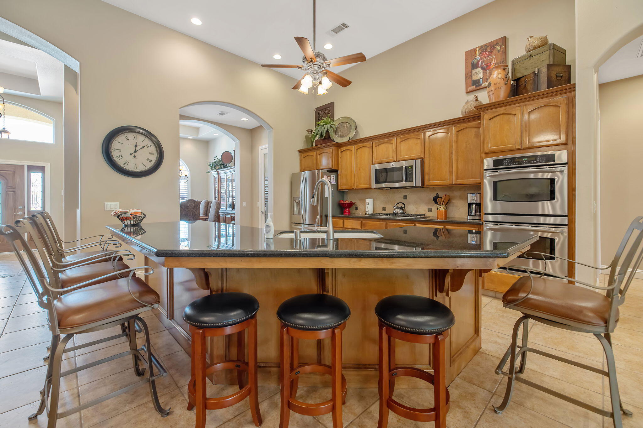 760 St James Court Exeter, CA 93221 - Photo 15 of 77 23-web-or-mls-713A8392