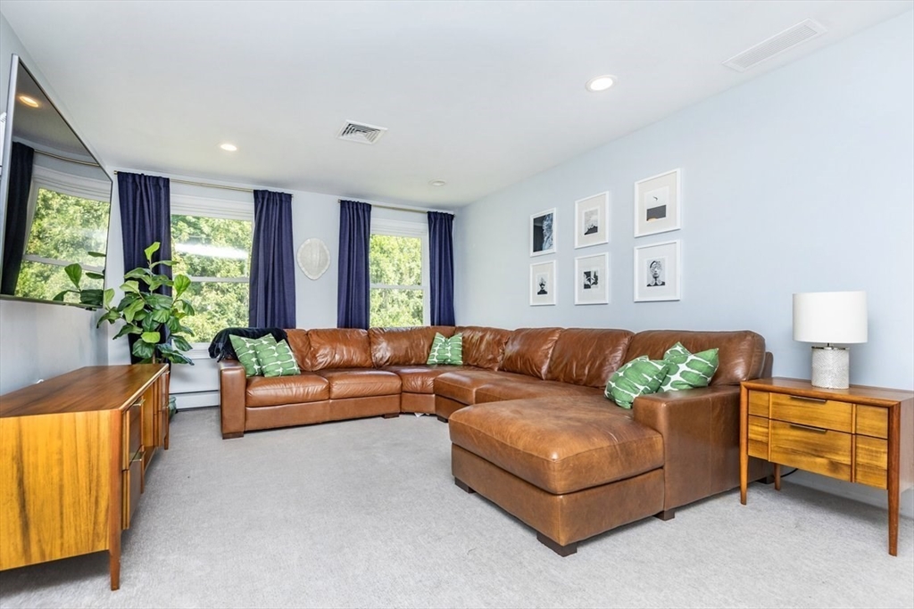 2 Amherst Road Andover, MA 01810 - Photo 11 of 41