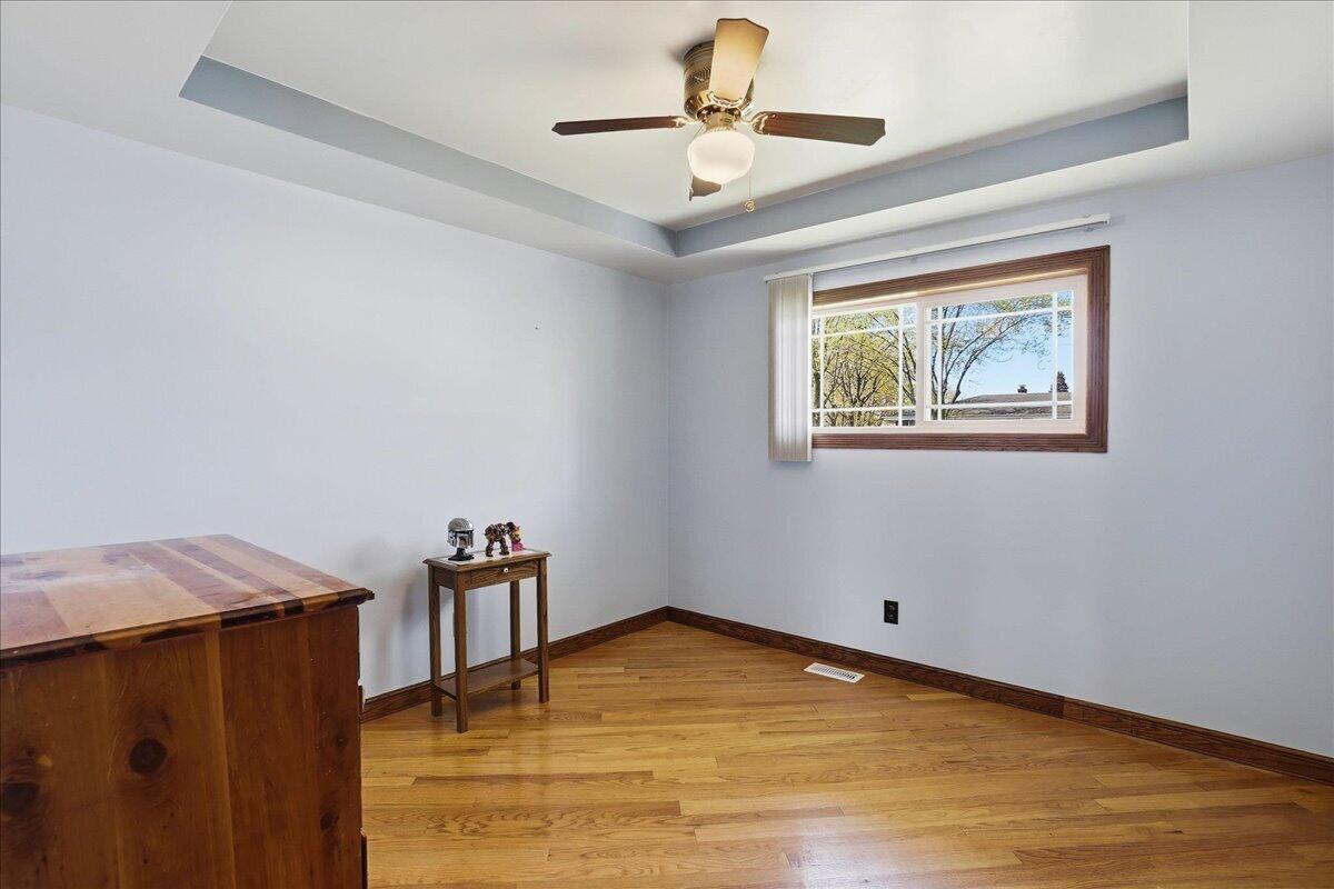 9937 Delaware Place Highland, IN 46322 - Photo 18 of 31 1200x800