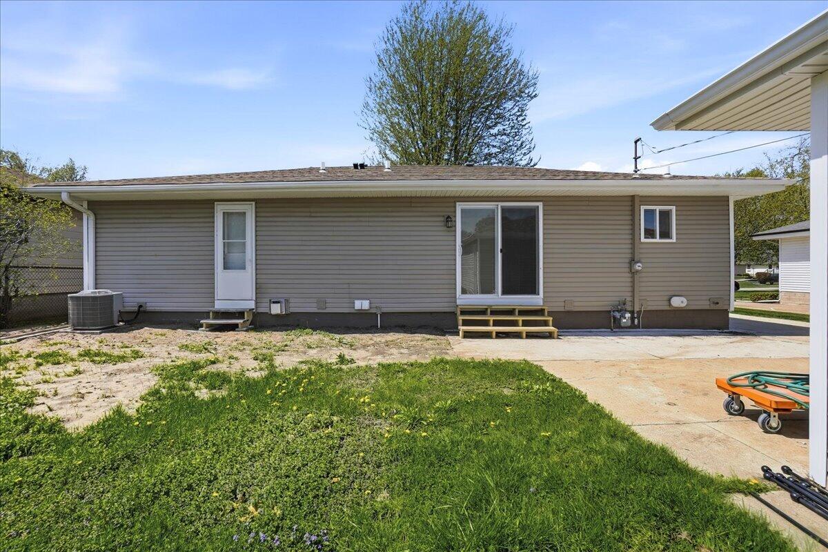 9937 Delaware Place Highland, IN 46322 - Photo 31 of 31 1200x800
