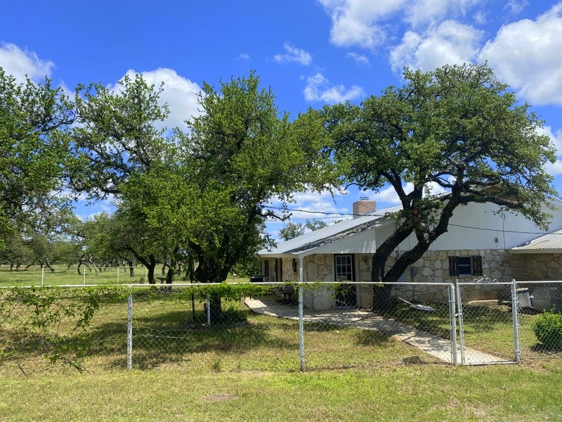 637 Ranch To Market 479 Mountain Home, TX 78058 - Photo 8 of 38
