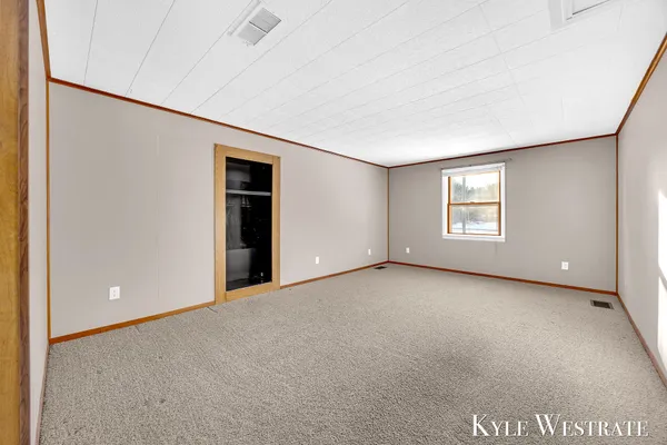 $216,500 | 10298 North 19th Street, Plainwell, MI 49080