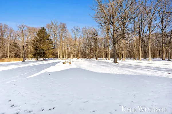 $216,500 | 10298 North 19th Street, Plainwell, MI 49080