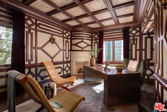 $4,500,000 | 5470 Los Feliz Boulevard, Los Angeles, CA 90027