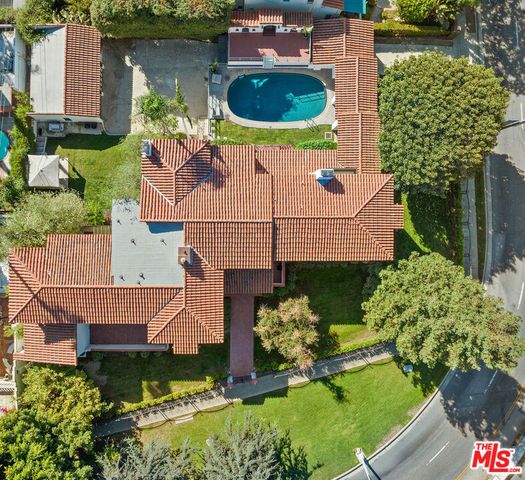 $4,500,000 | 5470 Los Feliz Boulevard, Los Angeles, CA 90027