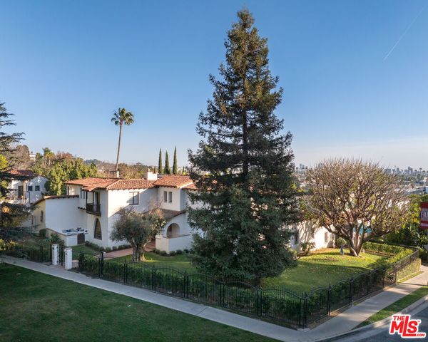 $4,500,000 | 5470 Los Feliz Boulevard, Los Angeles, CA 90027