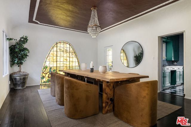 $4,500,000 | 5470 Los Feliz Boulevard, Los Angeles, CA 90027