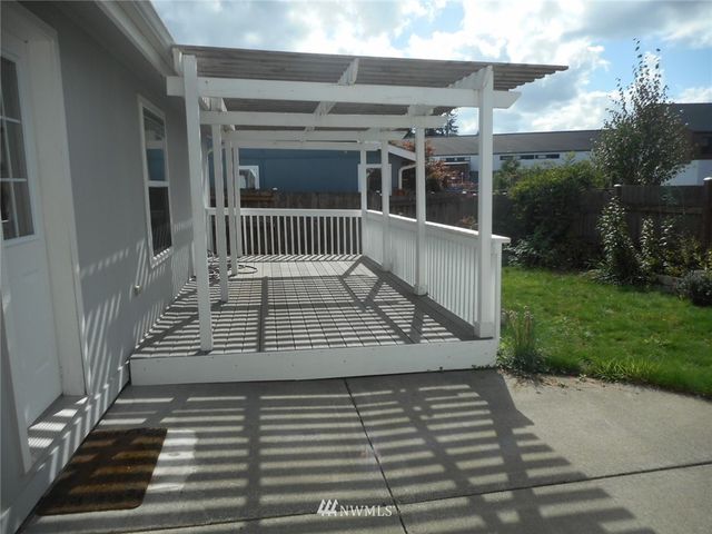 a view of outdoor space