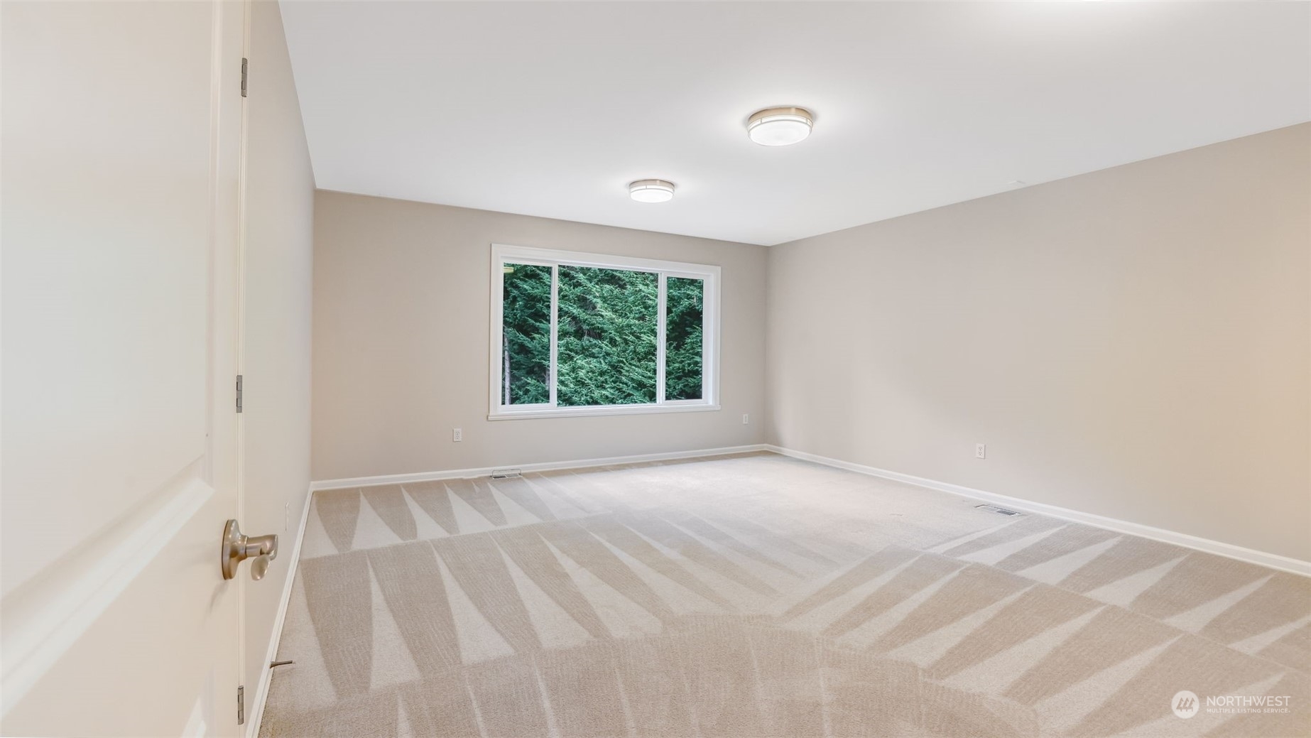 20622 Southeast 162nd Way Renton, WA 98059 - Photo 21 of 27 a view of an empty room with a window