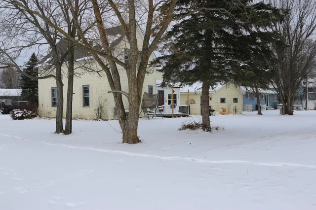 $164,900 | 357 5th Avenue Southwest, Perham, MN 56573