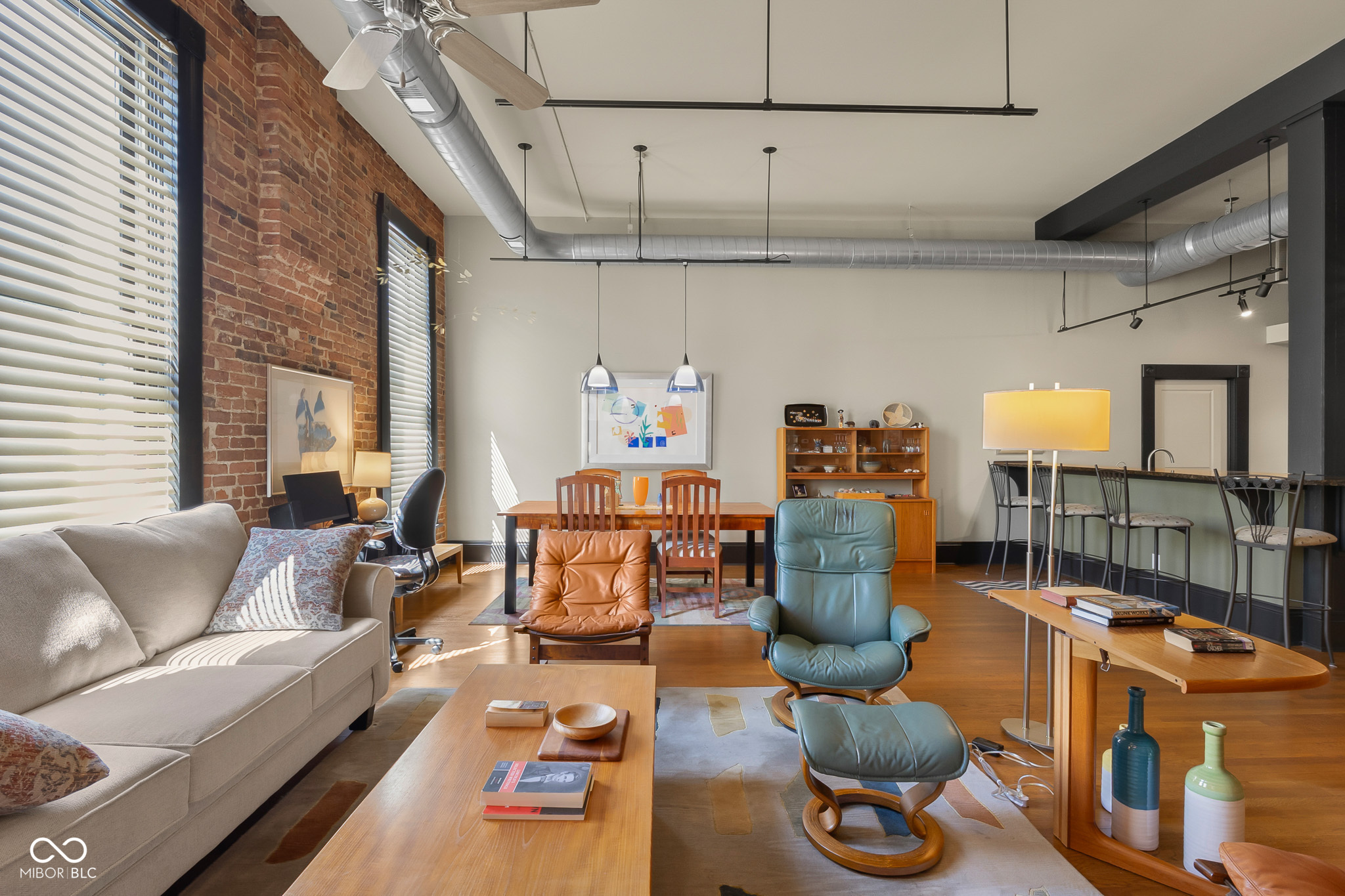 410 6th Street, Unit 202 Columbus, IN 47201 - Photo 12 of 45