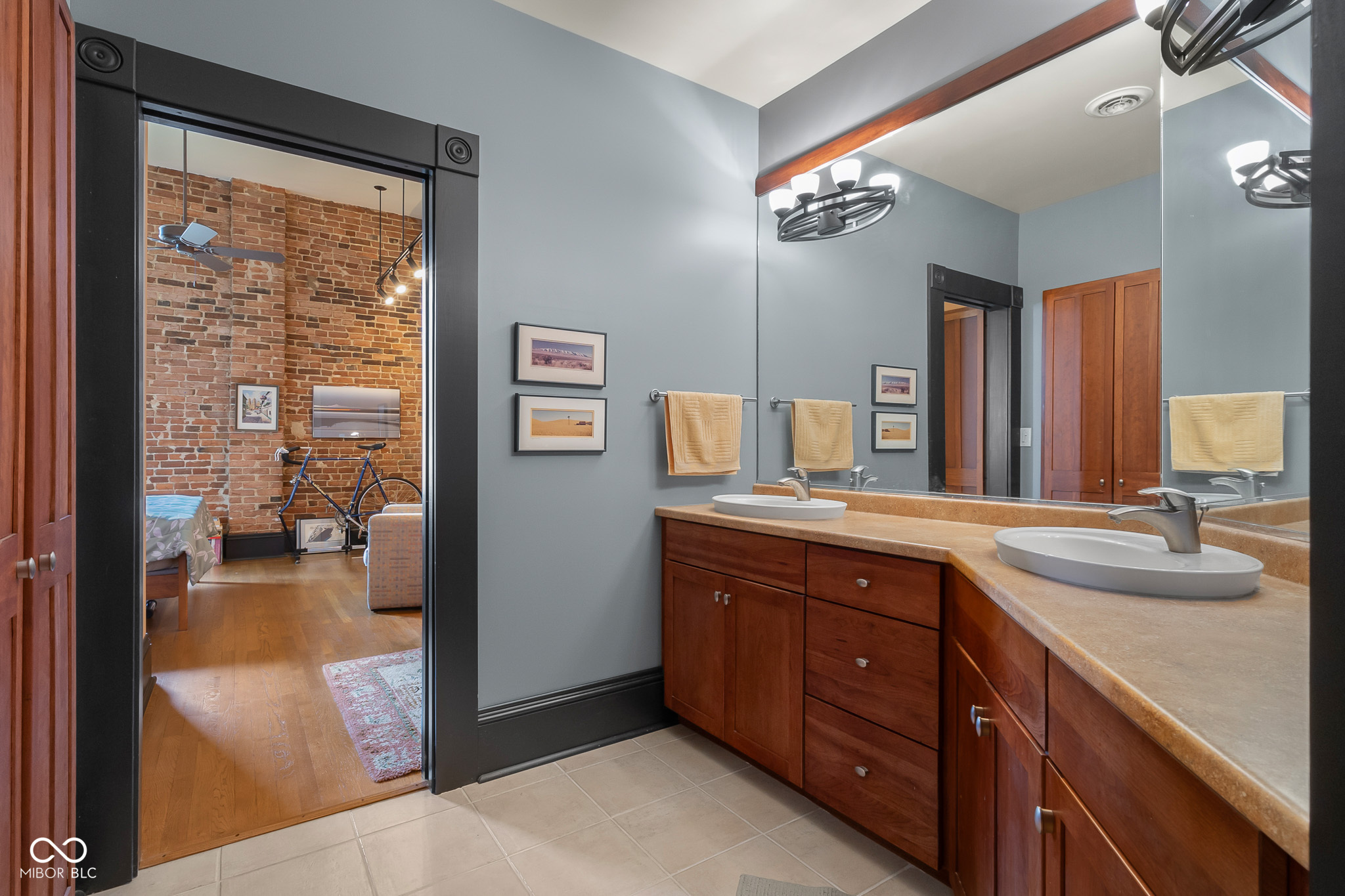 410 6th Street, Unit 202 Columbus, IN 47201 - Photo 30 of 45