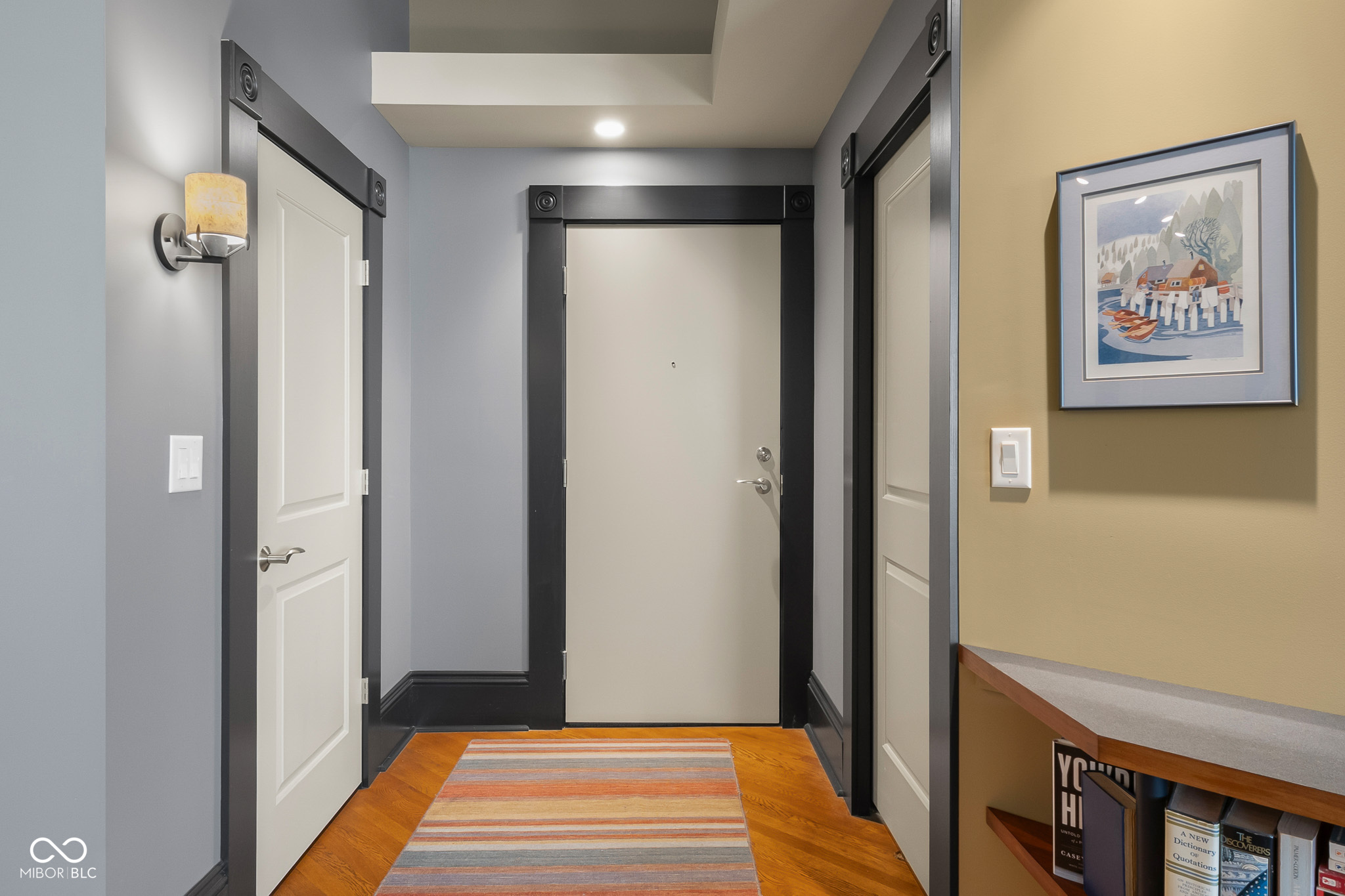 410 6th Street, Unit 202 Columbus, IN 47201 - Photo 4 of 45