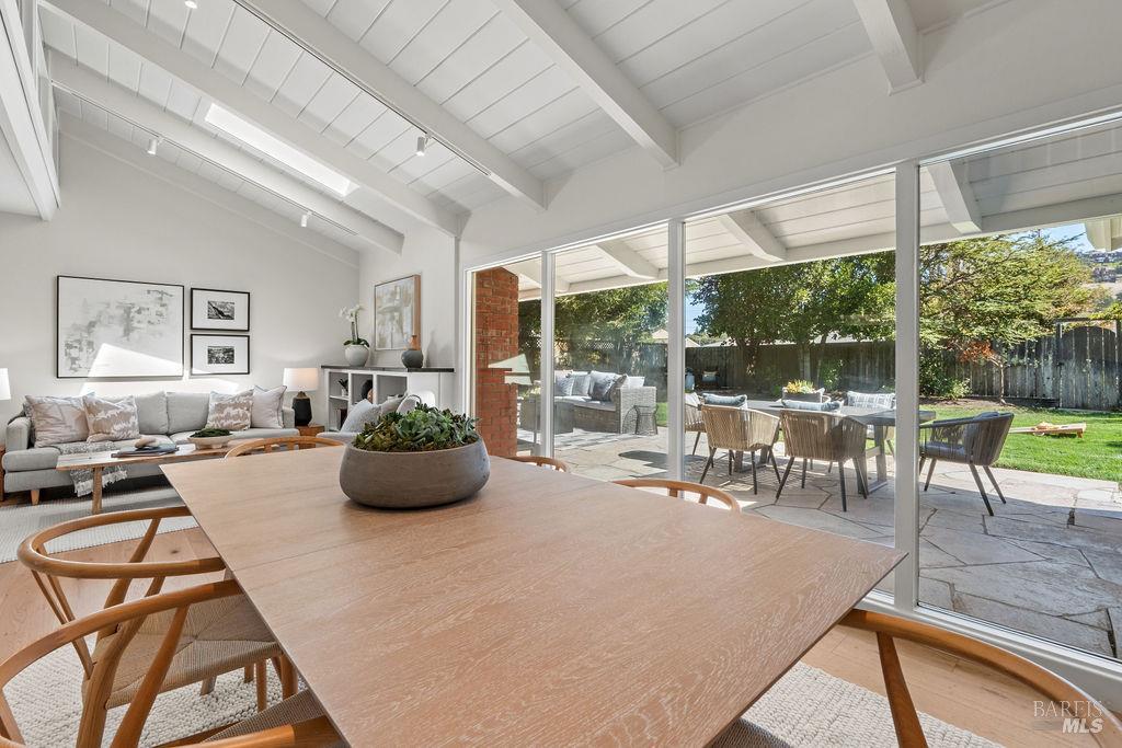 251 Flamingo Road Mill Valley, CA 94941 - Photo 15 of 62 Gallery Image 15