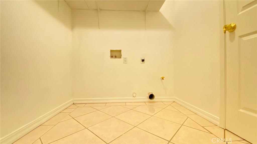 17063 Anaconda Road Madera, CA 93636 - Photo 15 of 31