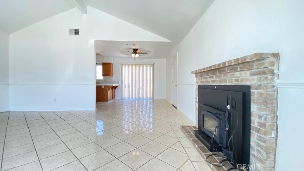 17063 Anaconda Road Madera, CA 93636 - Photo 8 of 31