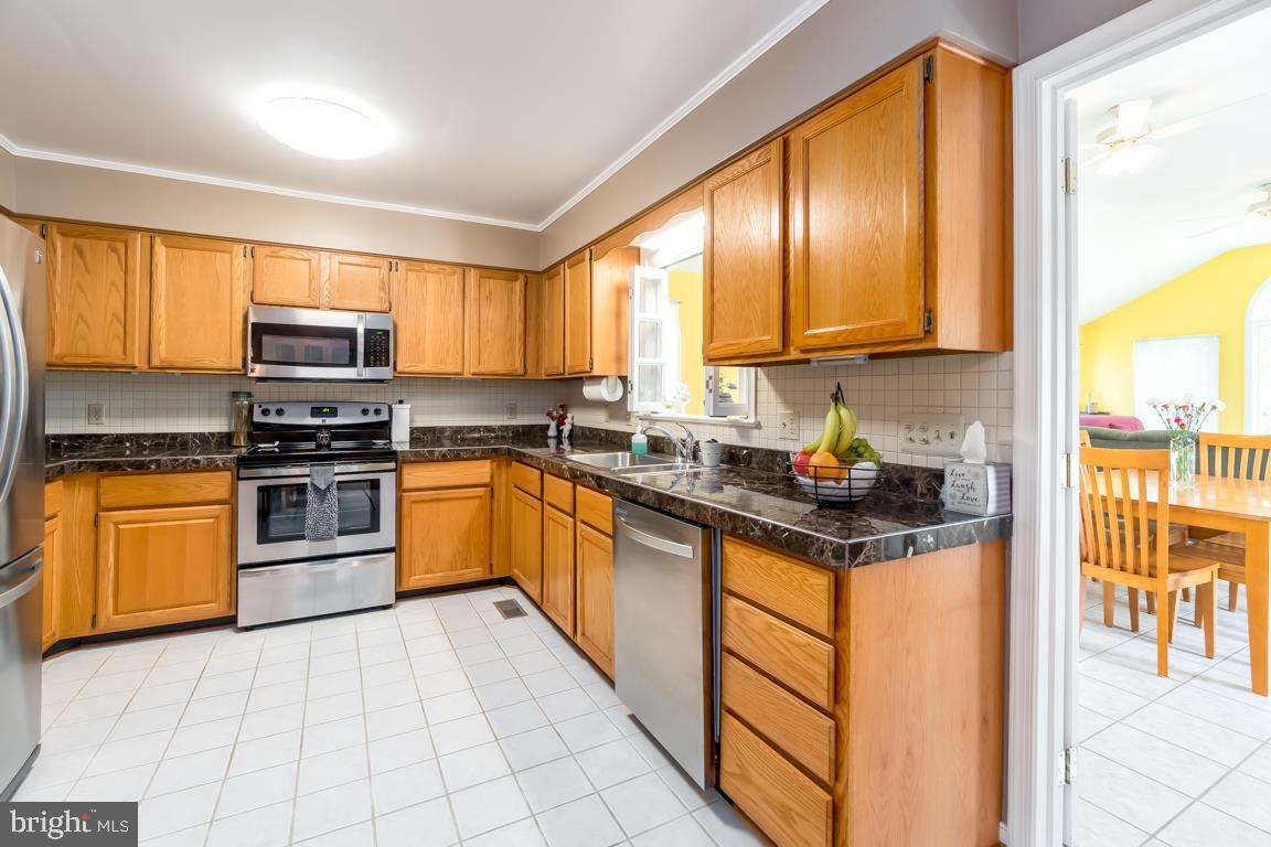 191 Choptank Road Stafford, VA 22556 - Photo 10 of 48 Gallery Image 10