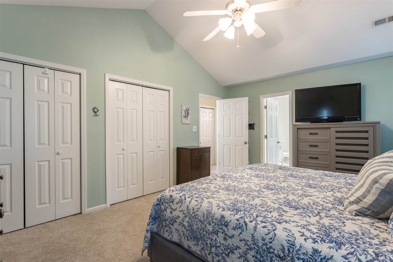 4628 Timberhurst Drive Raleigh, NC 27612 - Photo 17 of 27 Photo 17